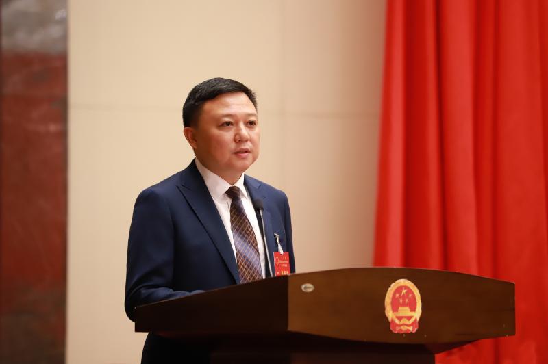 鸠江区第七届人民代表大会第八次会议隆重开幕